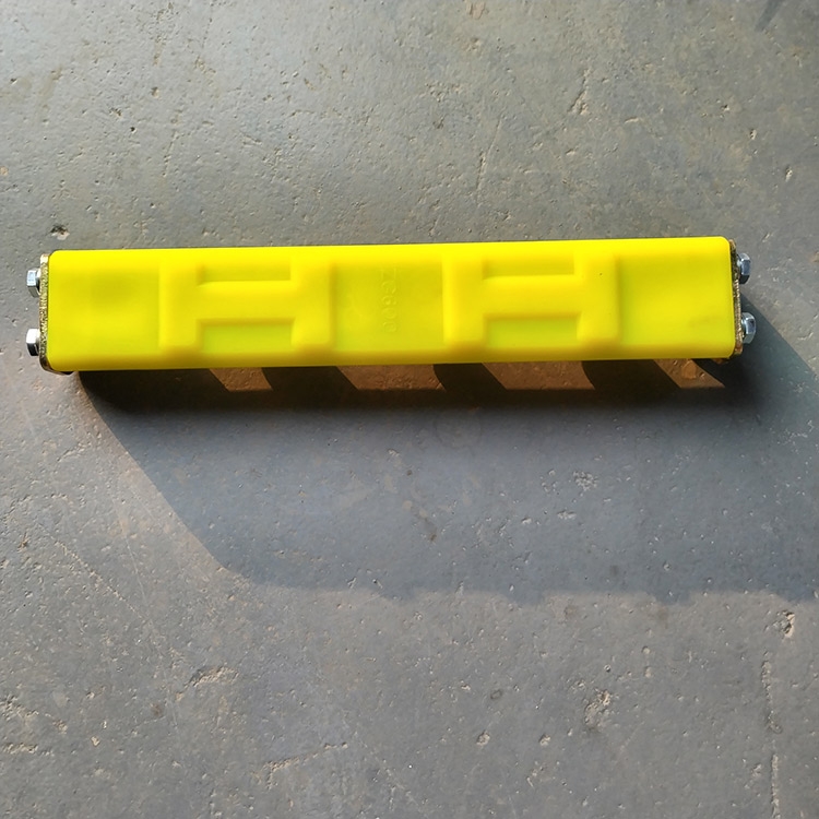 挖掘機履帶橡膠板